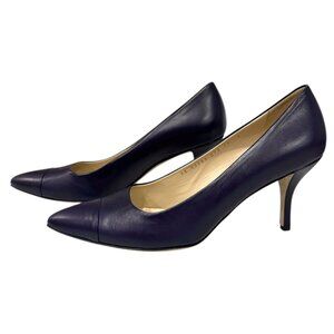 Salvatore Ferragamo Navy Leather Pumps Size 10 B Made in Italy Pointed Toe Logo